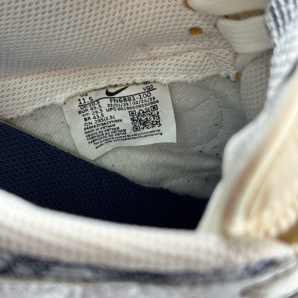 Nike Dunk Low “Washed Denim” – Men’s US 11.5 | Gently Used - Picture 7 of 9